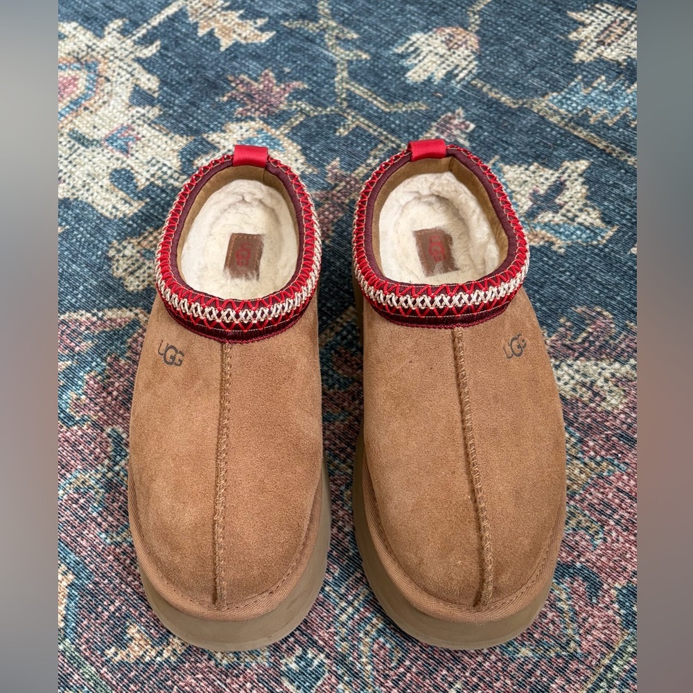 UGG Tazz - size 8 - Picture 2 of 9